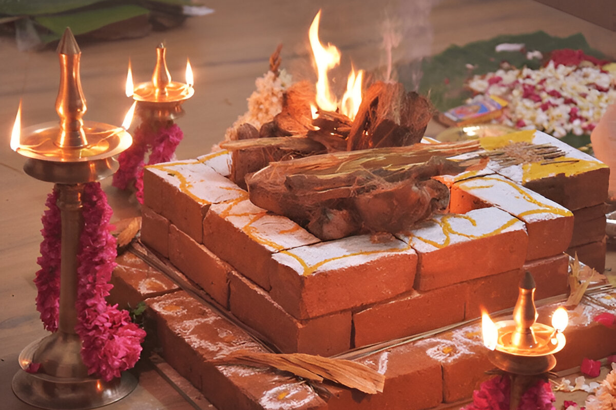 Gruhapravesh Puja in Bangalore by Hindi pandit and North Indian pandit
